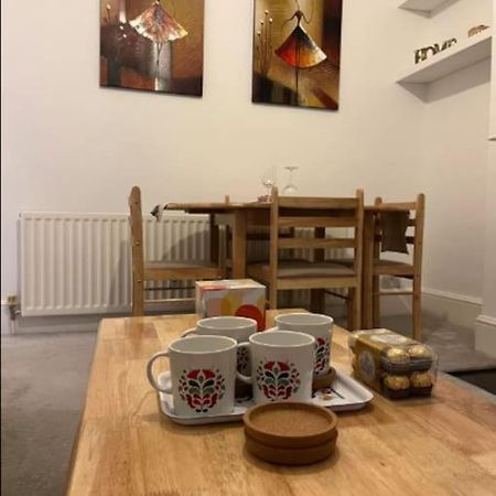 Two Bedroom Flat In لندن المظهر الخارجي الصورة