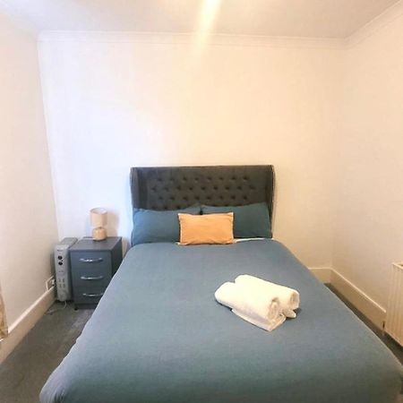 Two Bedroom Flat In لندن المظهر الخارجي الصورة