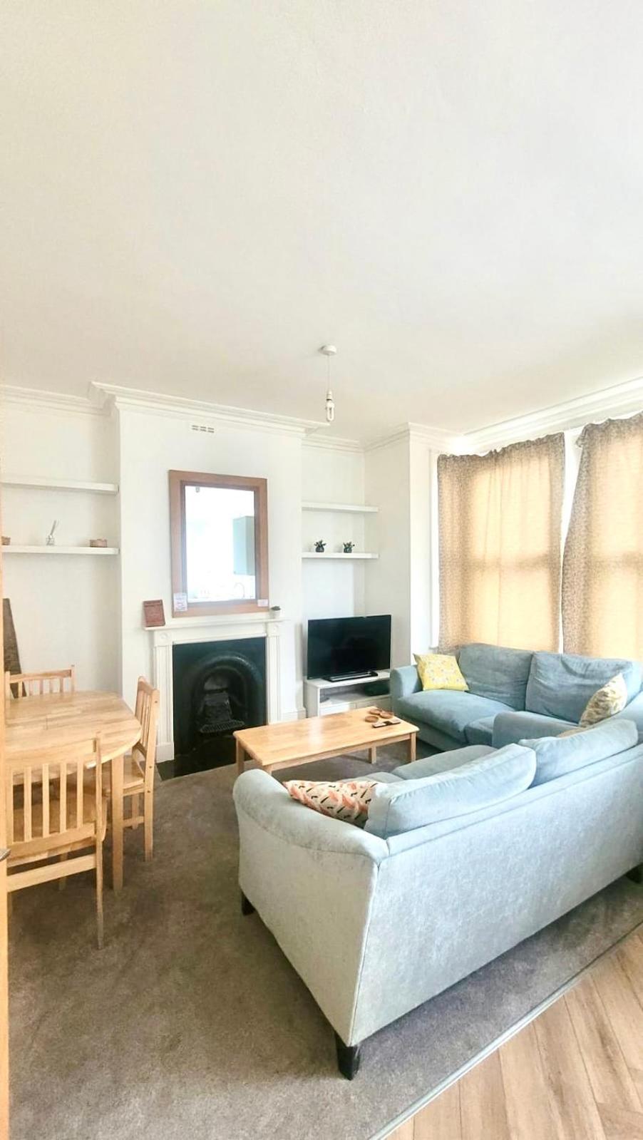 Two Bedroom Flat In لندن المظهر الخارجي الصورة